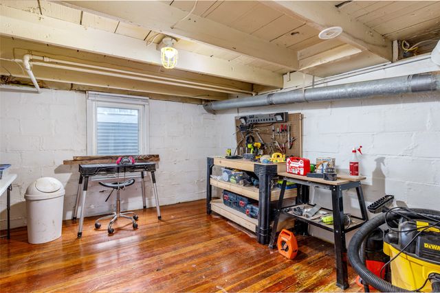 1101 N 3rd Street, Ames, IA 50010