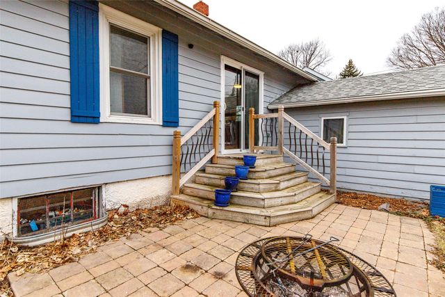 1101 N 3rd Street, Ames, IA 50010