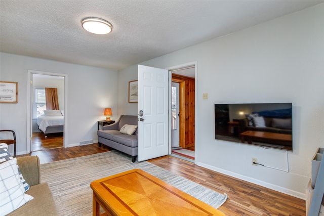 1101 N 3rd Street, Ames, IA 50010