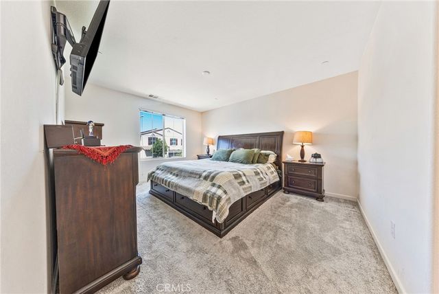 963 W Clover Avenue, Rialto, CA 92376