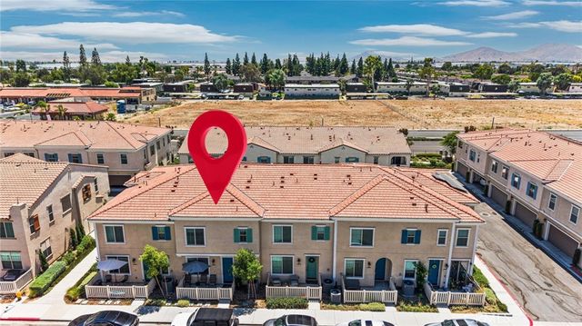 963 W Clover Avenue, Rialto, CA 92376