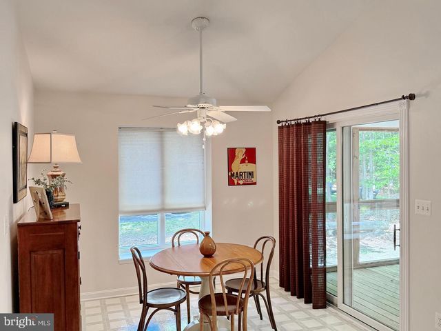14890 IVANHOE CT, Issue, MD 20645