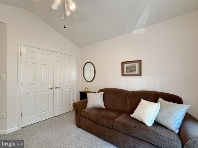 14890 IVANHOE CT, Issue, MD 20645