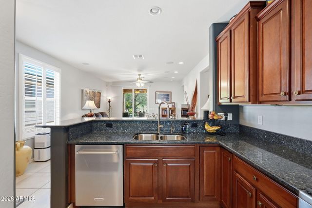 6657 W HERITAGE Way, Florence, AZ 85132