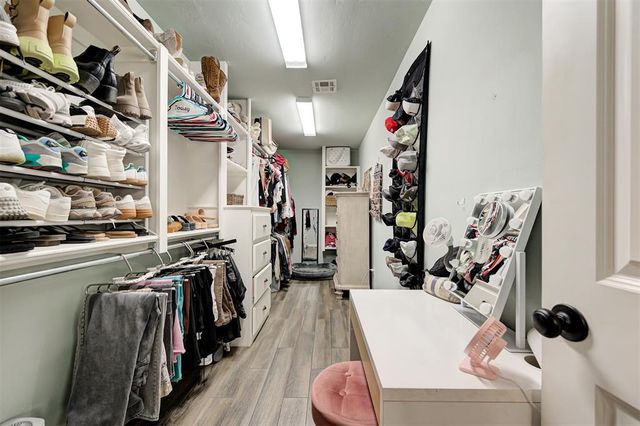 1301 Brookhaven Boulevard, Norman, OK 73072