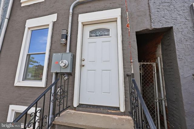 1820 PLUM, Philadelphia, PA 19124