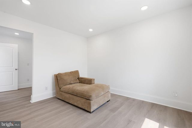 1820 PLUM, Philadelphia, PA 19124