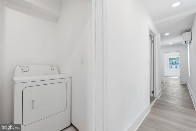 1820 PLUM, Philadelphia, PA 19124