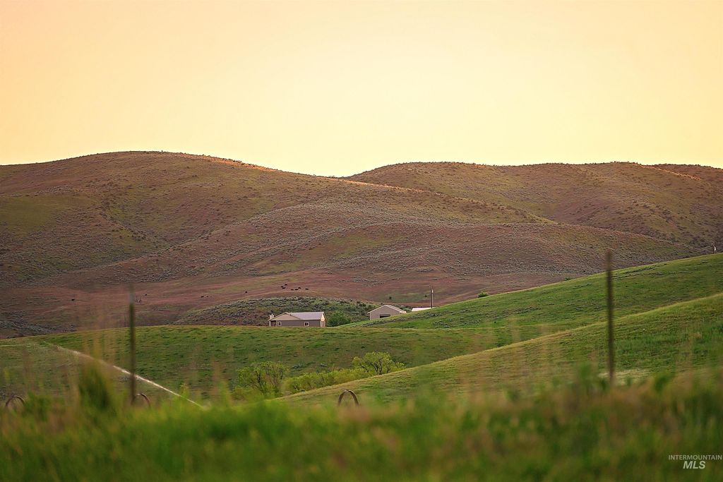 1190 Devils Elbow Road, Weiser, ID 83672