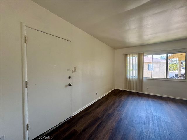516 E Lomita Avenue 14, Glendale, CA 91205