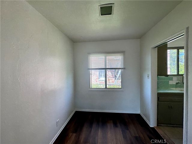 516 E Lomita Avenue 14, Glendale, CA 91205