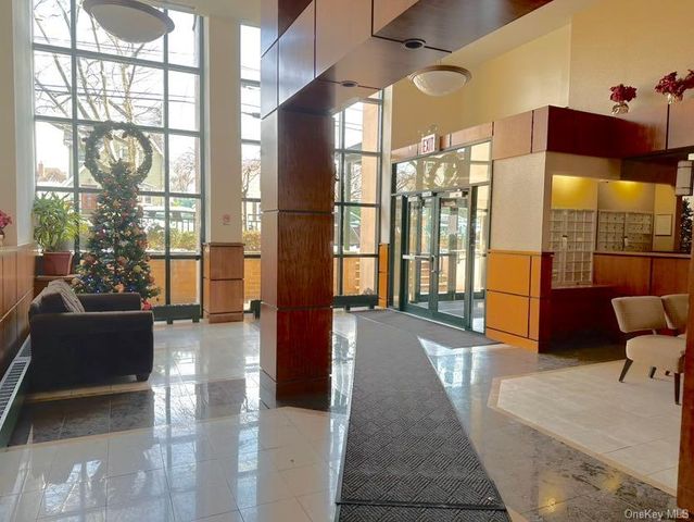 143-41 84th Drive 2A, Briarwood, NY 11435