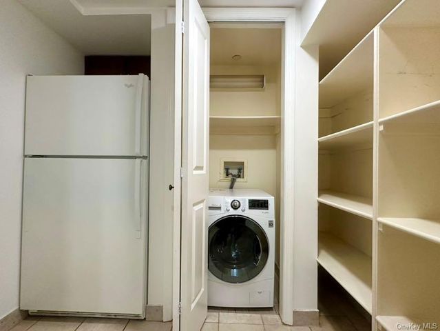 143-41 84th Drive 2A, Briarwood, NY 11435