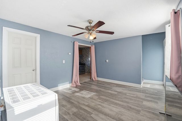 364 Tecumseh Street, Fall River, MA 02721