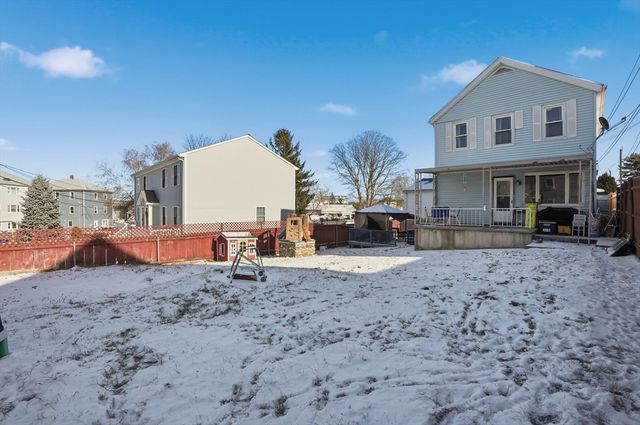 364 Tecumseh Street, Fall River, MA 02721