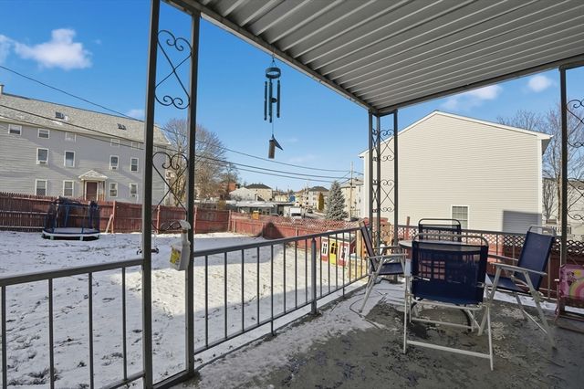 364 Tecumseh Street, Fall River, MA 02721