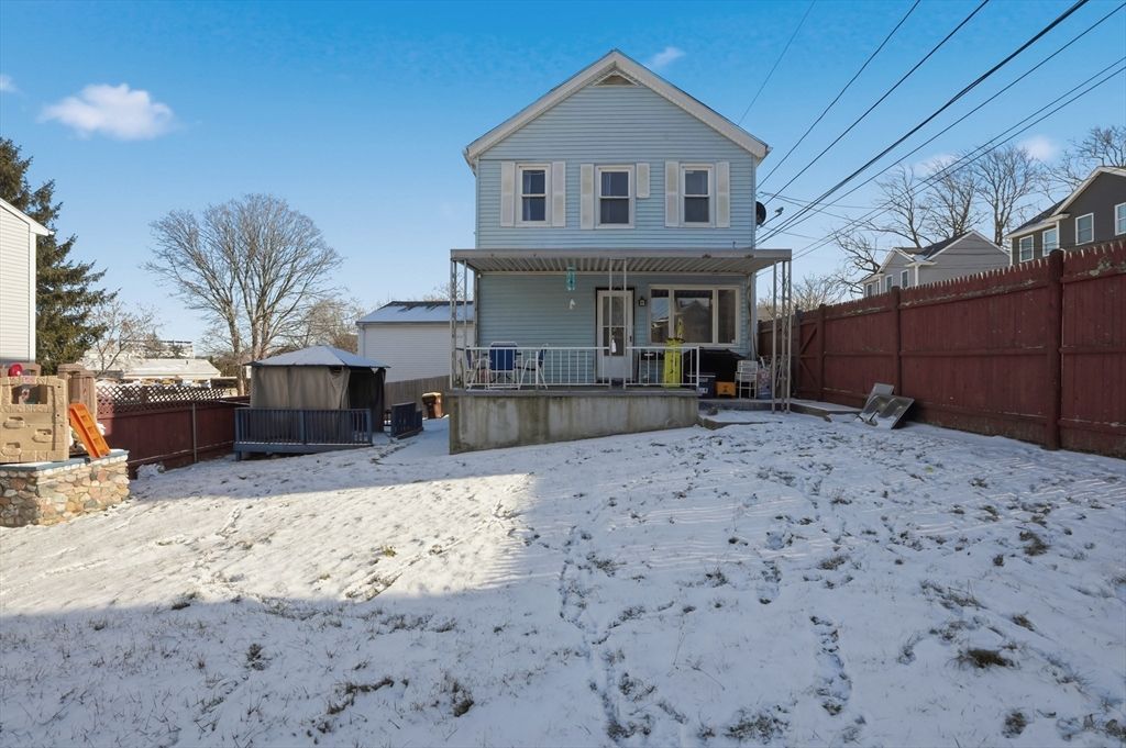 364 Tecumseh Street, Fall River, MA 02721