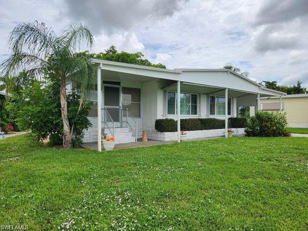 26256 Duchess LN, BONITA SPRINGS, FL 34135 — exterior
