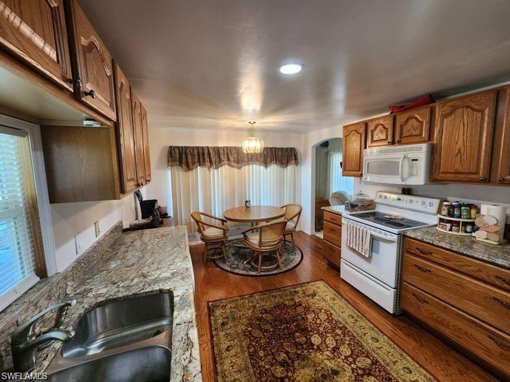 26256 Duchess LN, BONITA SPRINGS, FL 34135 — photo 2