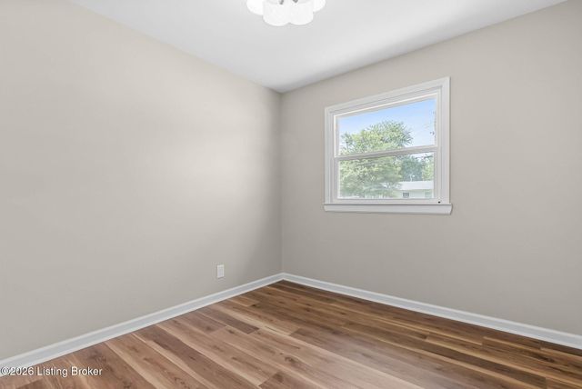 5005 Yaupon Ln, Louisville, KY 40213