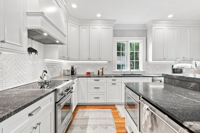 34 Rocky Ridge Lane, Dedham, MA 02026