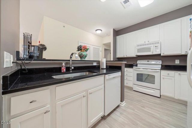 512 Weather Ridge Lane, Cary, NC 27513