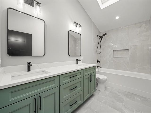 7137 S 87th Avenue S, Justice, IL 60458