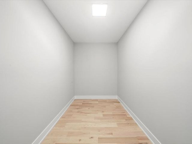 7137 S 87th Avenue S, Justice, IL 60458