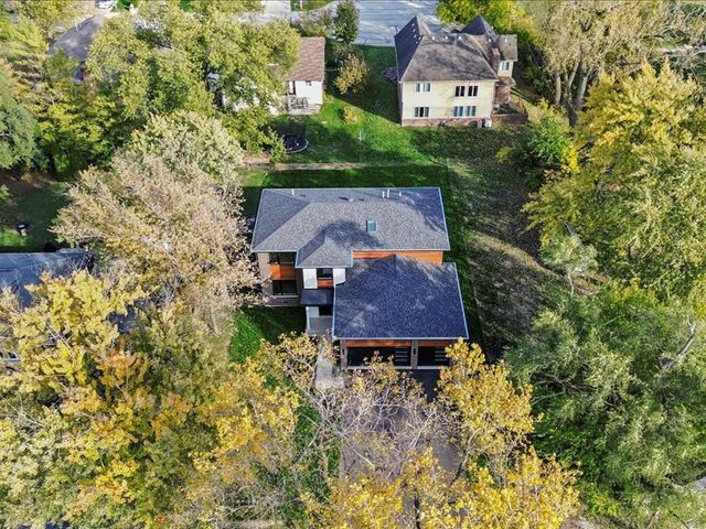 7137 S 87th Avenue S, Justice, IL 60458