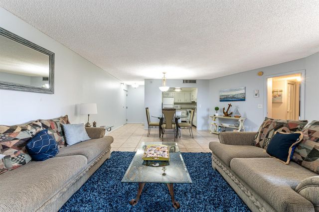 2800 N Ocean Drive A-2b, Singer Island, FL 33404