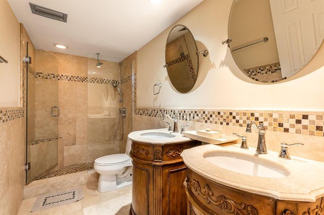 2800 N Ocean Drive A-2b, Singer Island, FL 33404