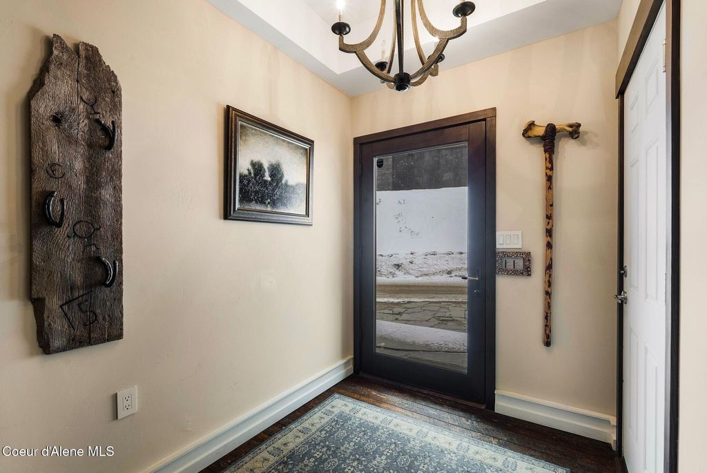 99 Village Ln, Sandpoint, ID 83864 photo 5