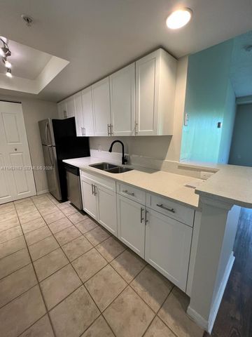 4171 N Haverhill Rd 1011, West Palm Beach, FL 33417