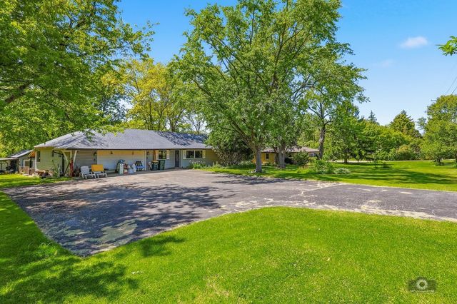 8904 Lemont Road, Downers Grove, IL 60516