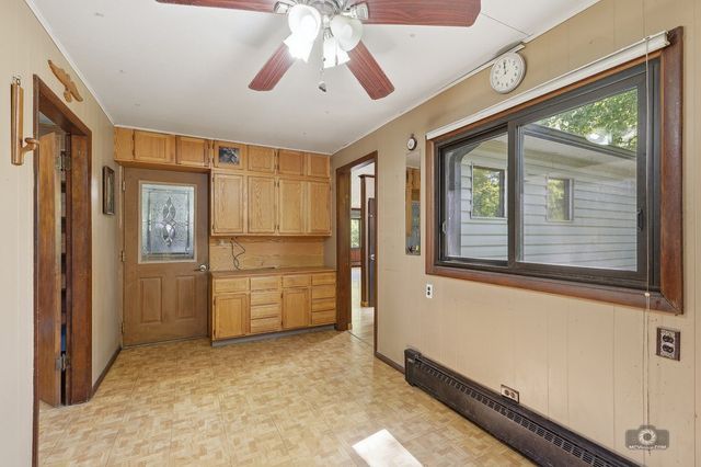 8904 Lemont Road, Downers Grove, IL 60516