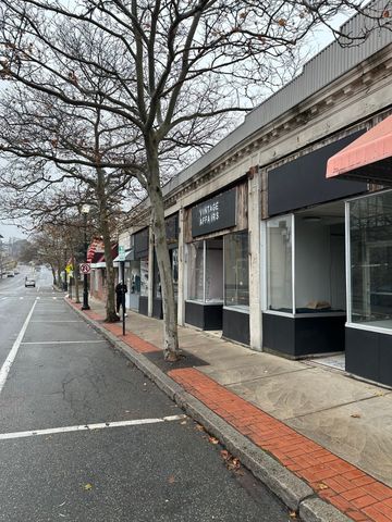 25 Beale Street, Quincy, MA 02170