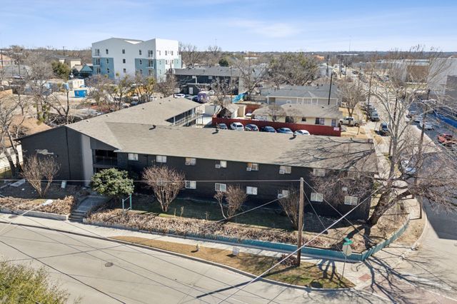 308 E 8th Street, Dallas, TX 75203