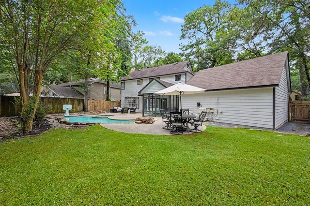 39 W Trace Creek Drive, The Woodlands, TX 77381