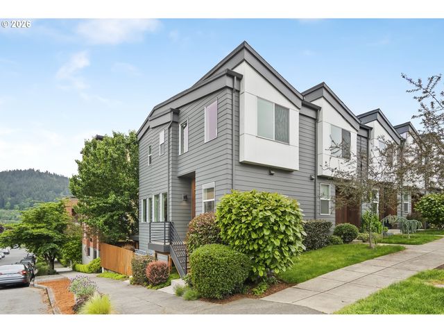 6875 N SALEM Ave, Portland, OR 97203