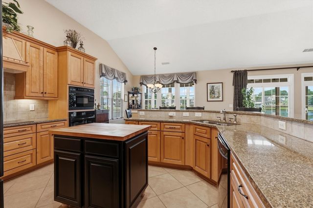 241 Wedgefield Dr., Conway, SC 29526