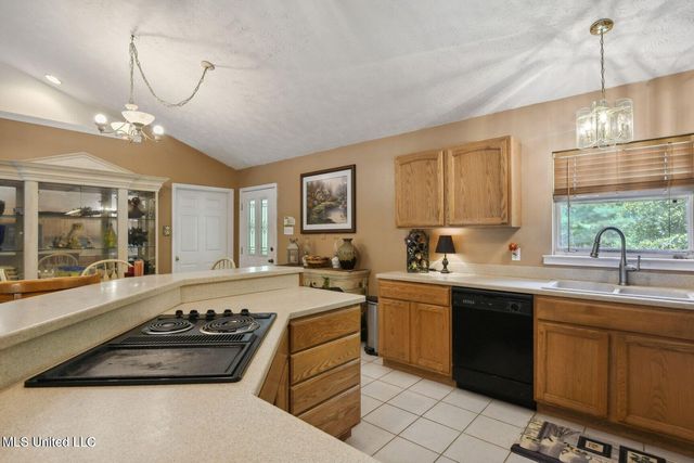 19639 Laterre Drive, Kiln, MS 39556