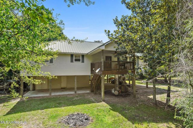 19639 Laterre Drive, Kiln, MS 39556