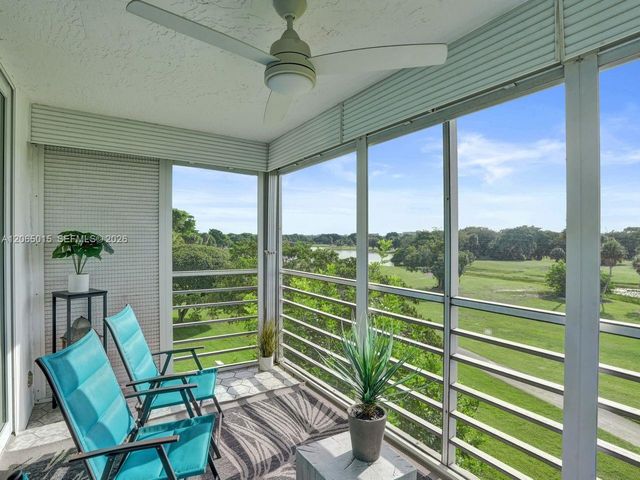808 Cypress Blvd 409, Pompano Beach, FL 33069