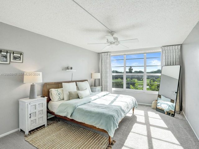 808 Cypress Blvd 409, Pompano Beach, FL 33069