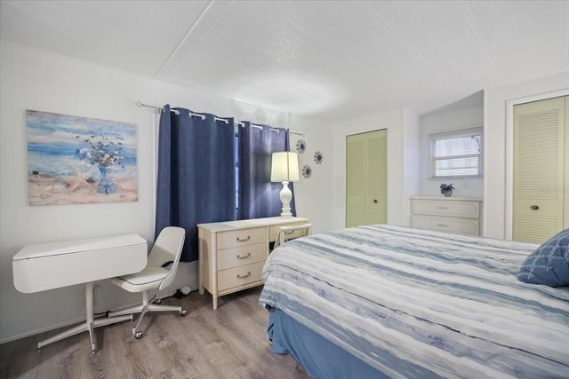 832 JOLANDA CIRCLE, Venice, FL 34285