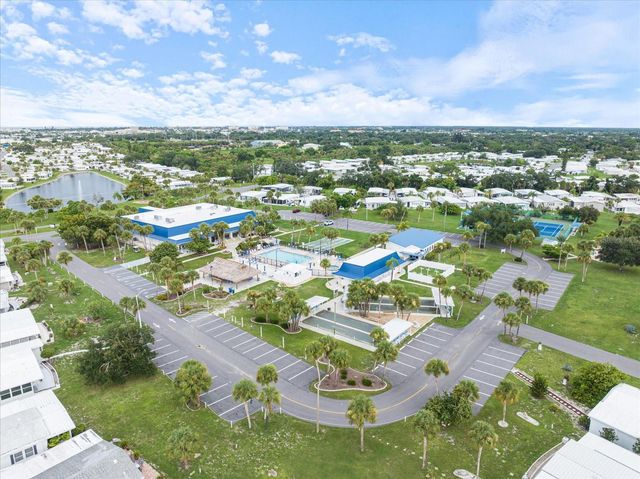 832 JOLANDA CIRCLE, Venice, FL 34285