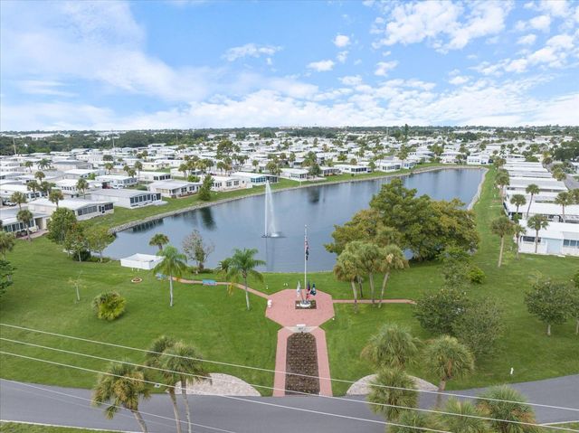 832 JOLANDA CIRCLE, Venice, FL 34285