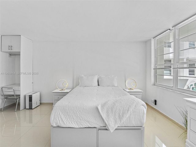 100 Lincoln Rd 417, Miami Beach, FL 33139