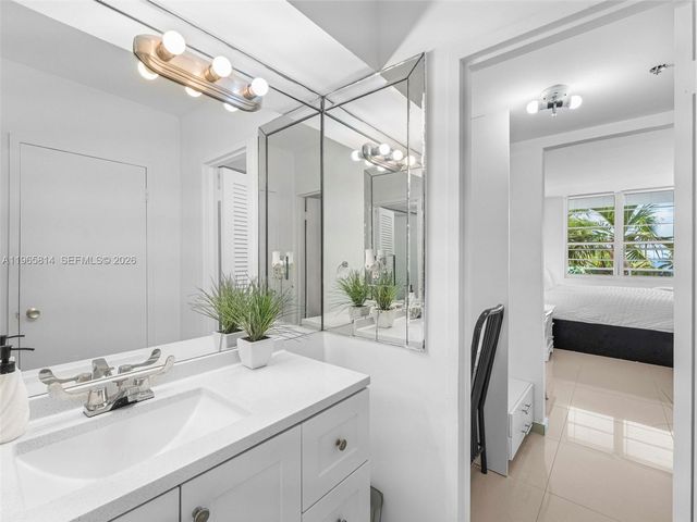 100 Lincoln Rd 417, Miami Beach, FL 33139