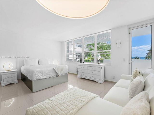 100 Lincoln Rd 417, Miami Beach, FL 33139